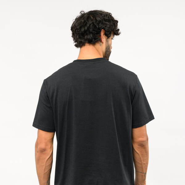 Remera Ignite Umbro Hombre 002