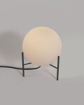 Lámpara de mesa Seina de acero con acabado negro