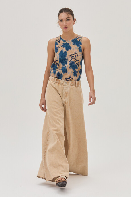 Jean Boa Camel