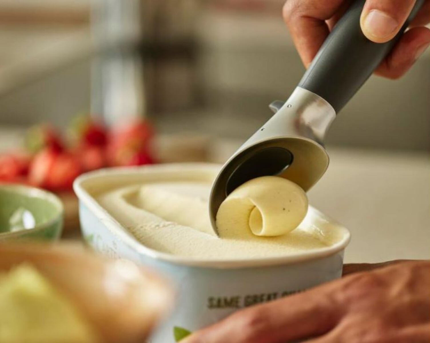 Cuchara para Helado Joseph Joseph Elevate™ 