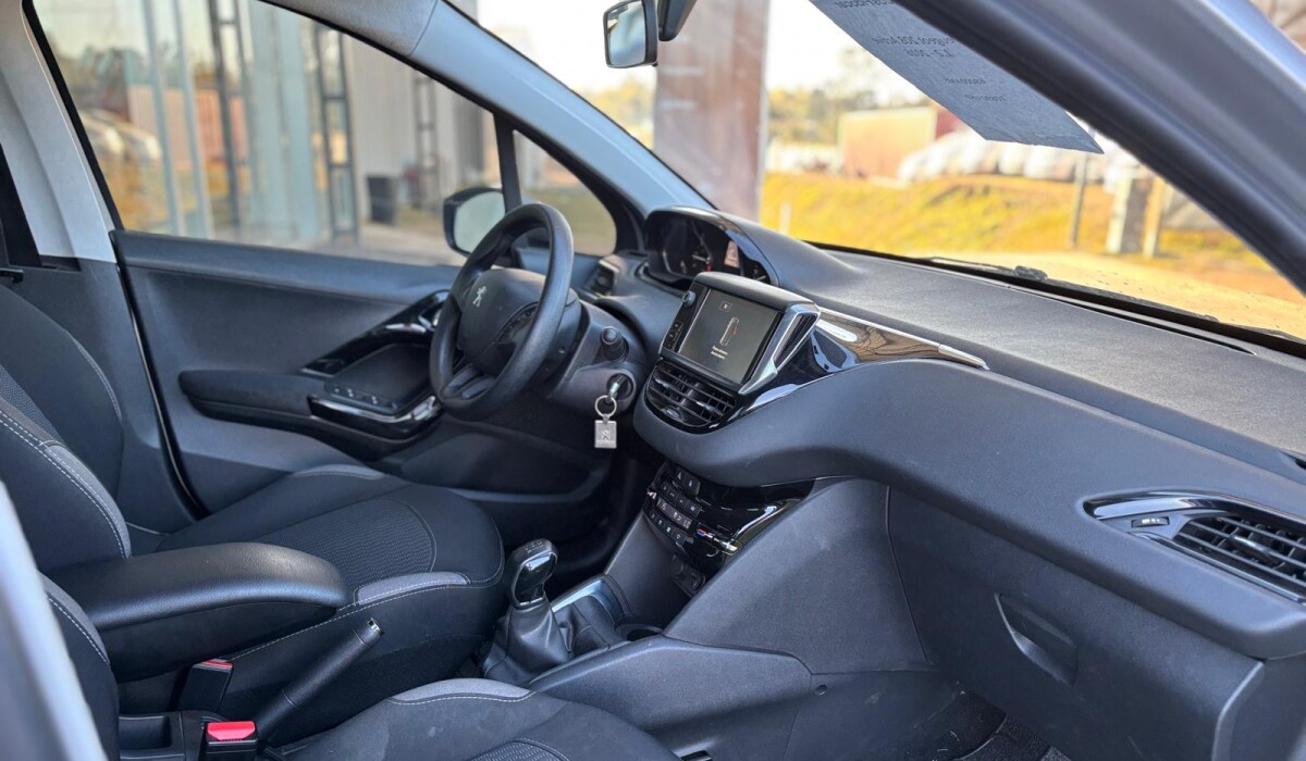 Peugeot 208 Active 1,2 - 2016 Peugeot 208 Active 1,2 - 2016