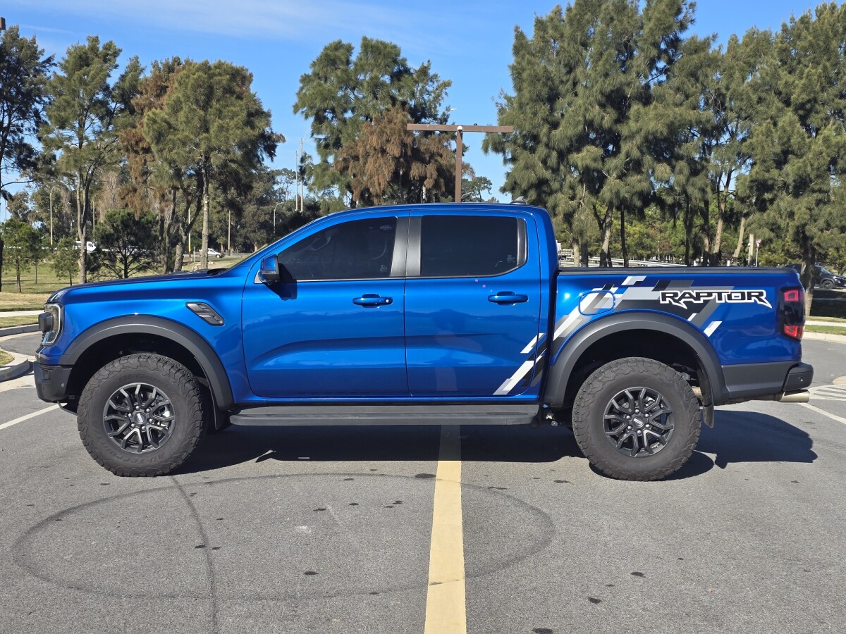 Ford Ranger Raptor 2025 EXCELENTE ESTADO| Permuta / Financia Ford Ranger Raptor 2025 EXCELENTE ESTADO| Permuta / Financia