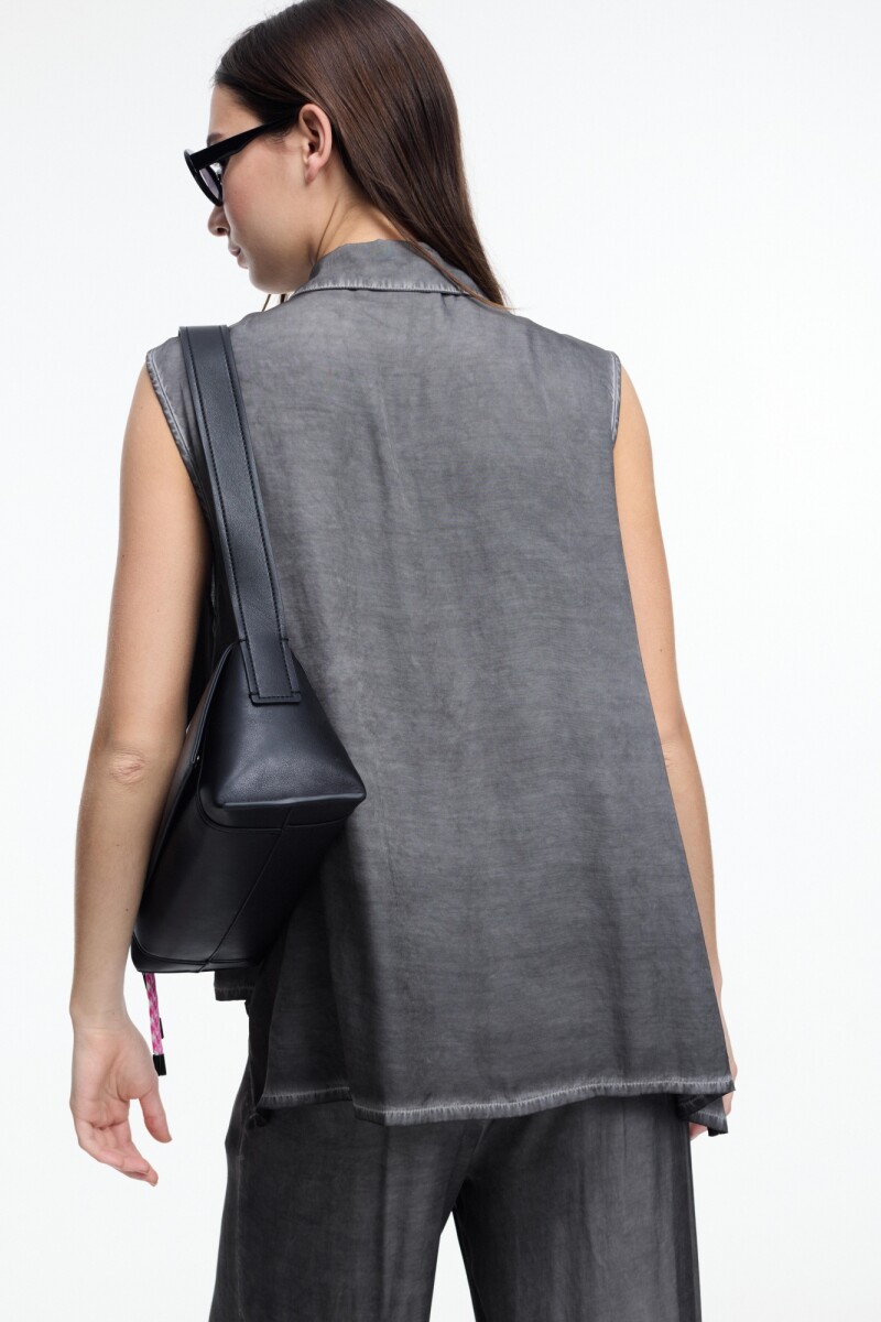 CAMISA IRREGULAR Gris