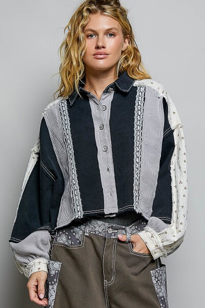 CHAQUETA DENIM ENCAJE Negro
