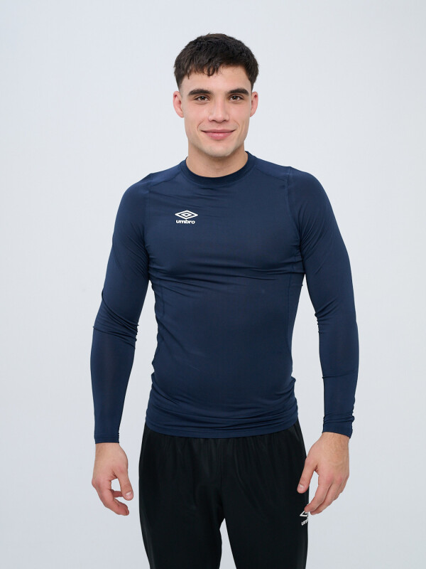 T-Shirt Térmica Manga Larga Umbro Hombre Y70