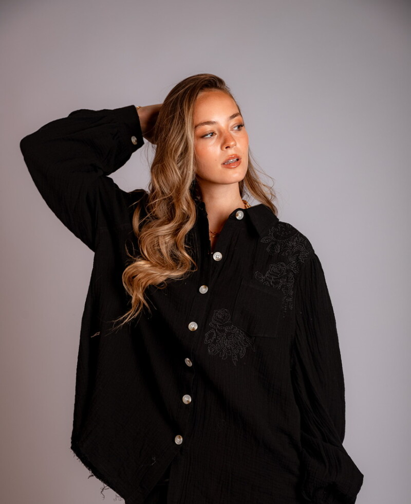Camisa Luz negro