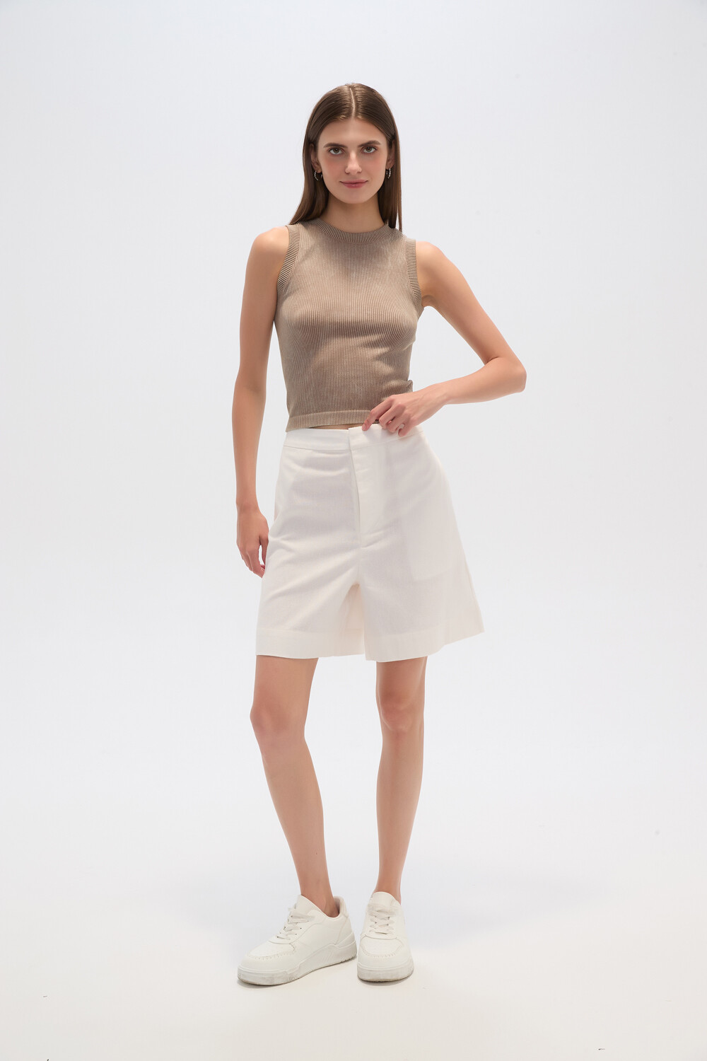 Short Munnat Marfil / Off White