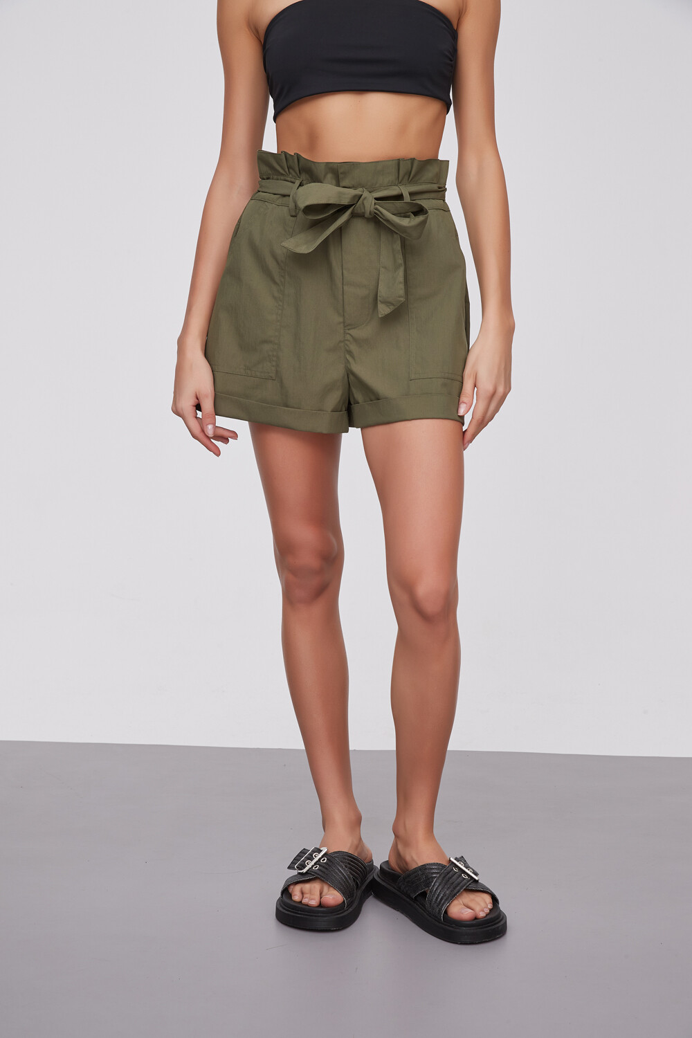 Short Tarqui Verde Oliva Oscuro