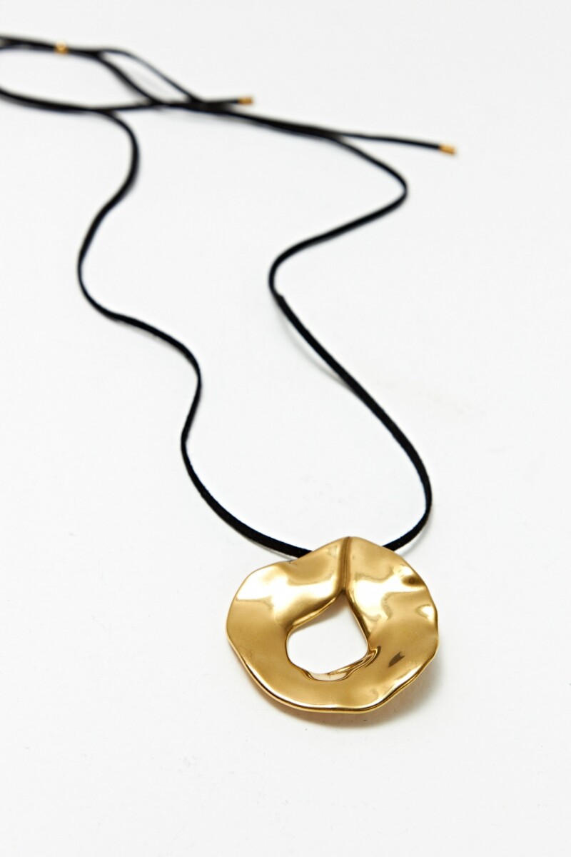 Collar con cordón y dije orgánico acero dorado