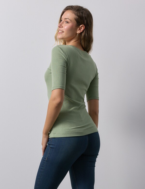 Remera Modal Ribs VERDE