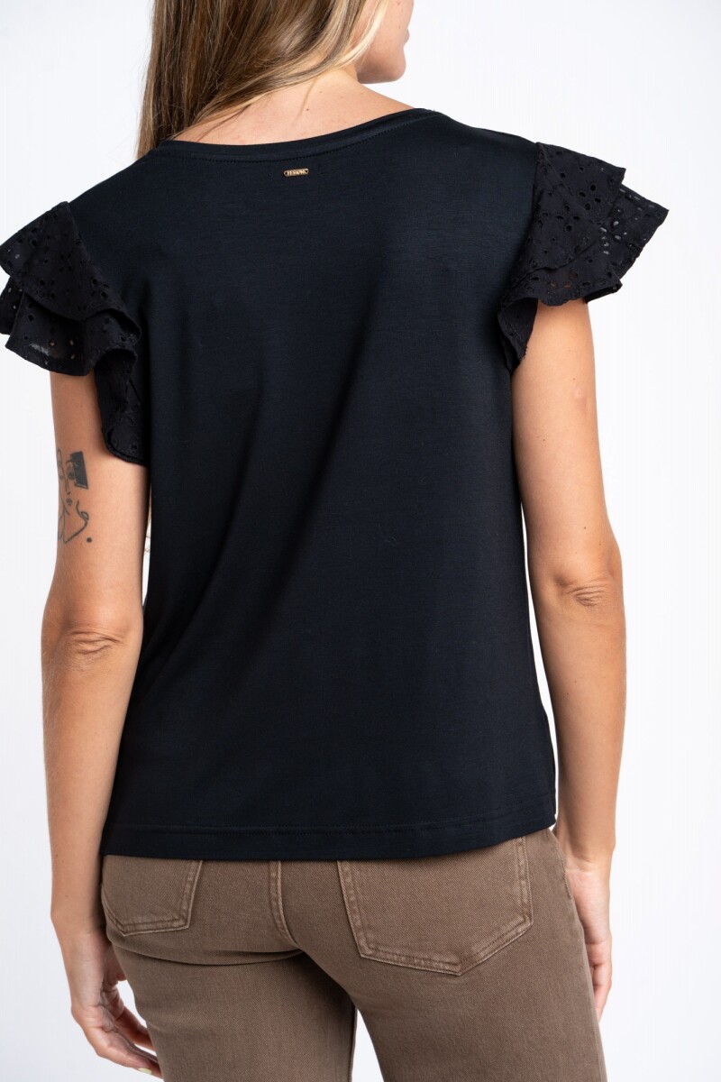 Remera Negro