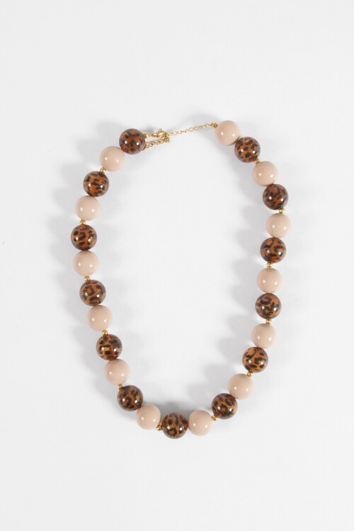 Collar borlas resina carey