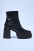 Ies Black