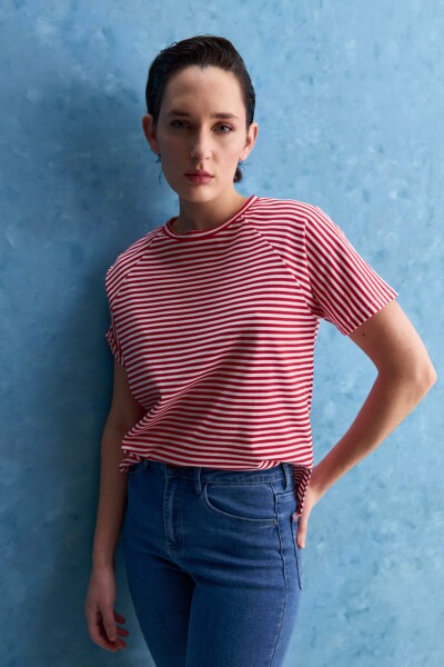 REMERA SCALA Blanco/Rojo