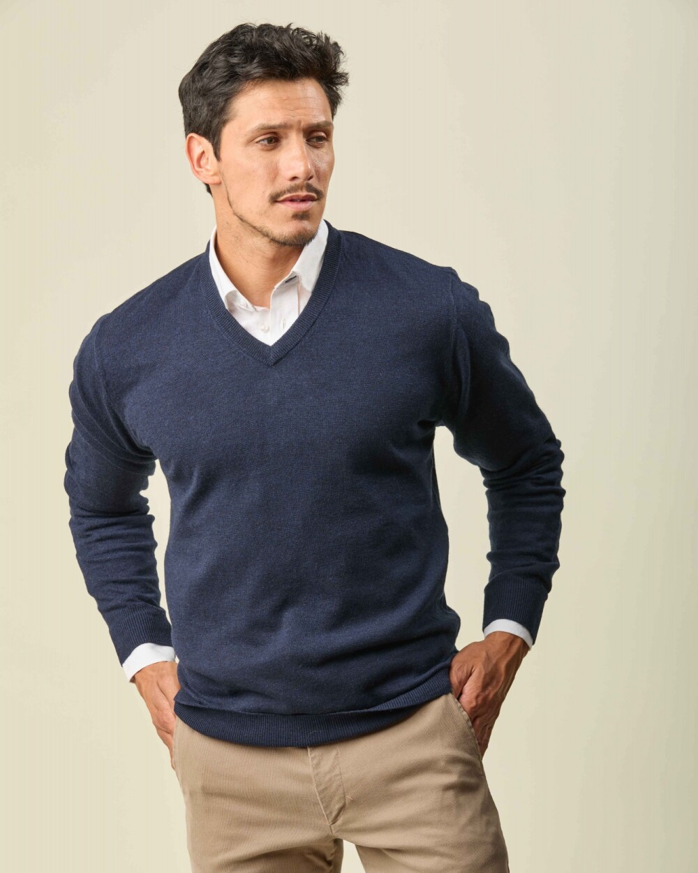 Buzo Lambswool Escote V Marino