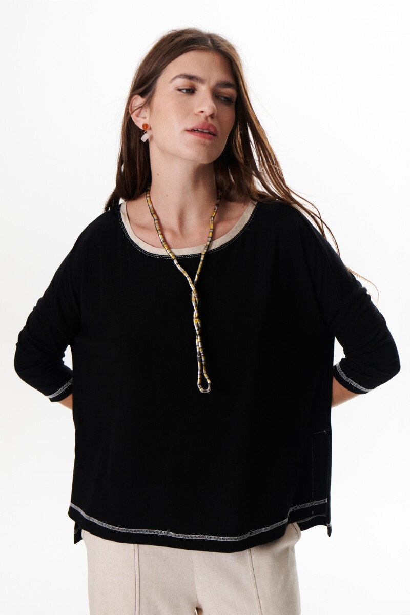 REMERA LIZA NEGRO