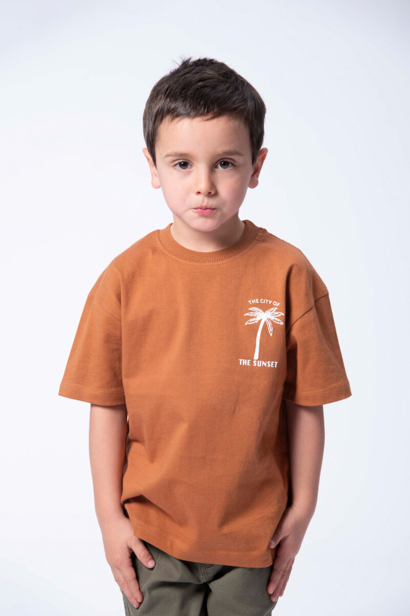 Remera Palmera Mostaza