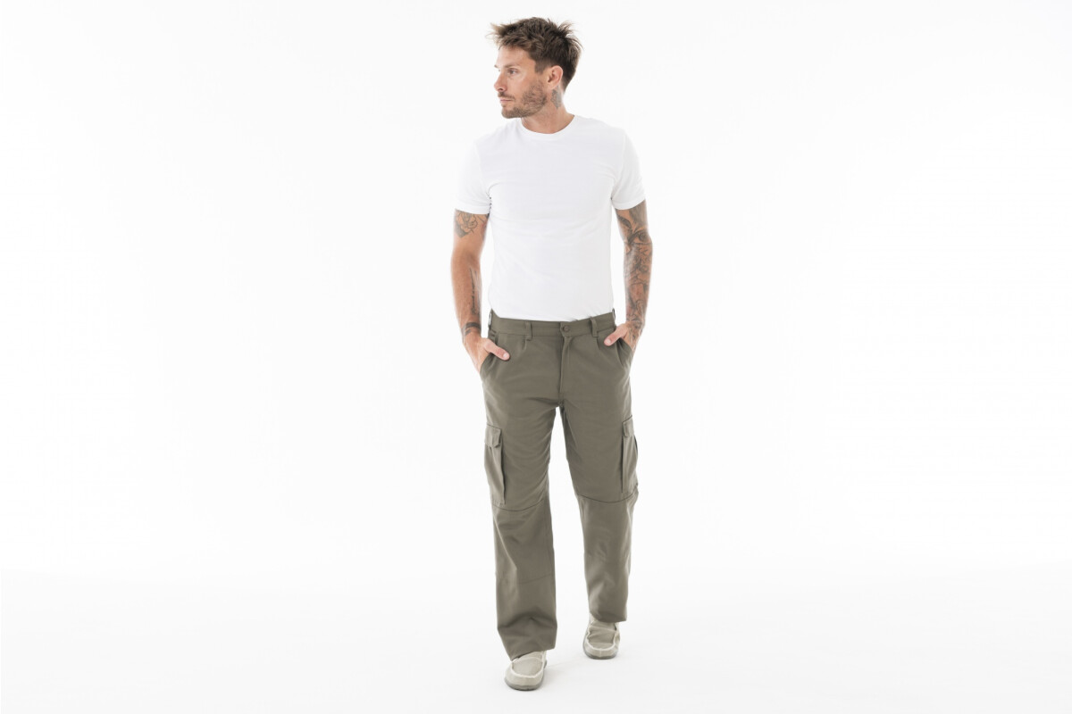PANTALON CARGO CLASICO Verde