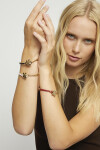 PULSERA DE CUERO ROJO SEMIRIGIDA BAÑADA EN ORO 18K CON MARIPOSA Pulsera