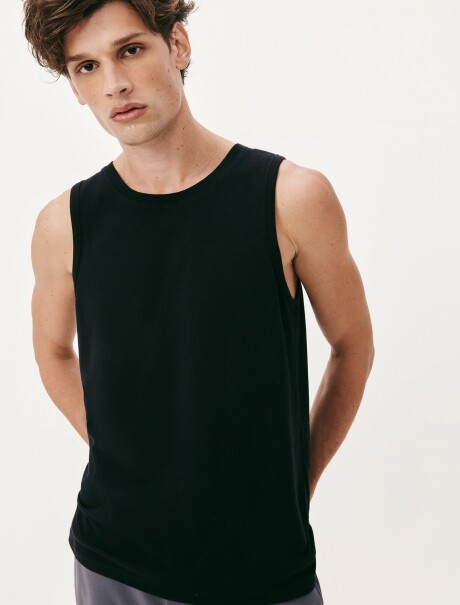 MUSCULOSA BÁSICA WORLD NEGRO