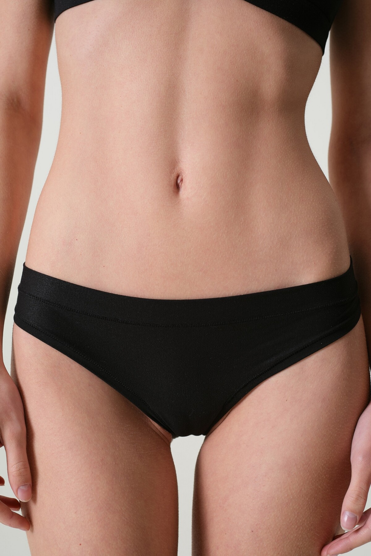 Bikini Soft Touch Negro