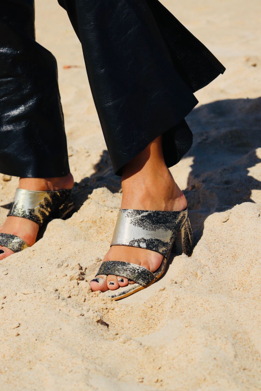 Firework Heels Dorado