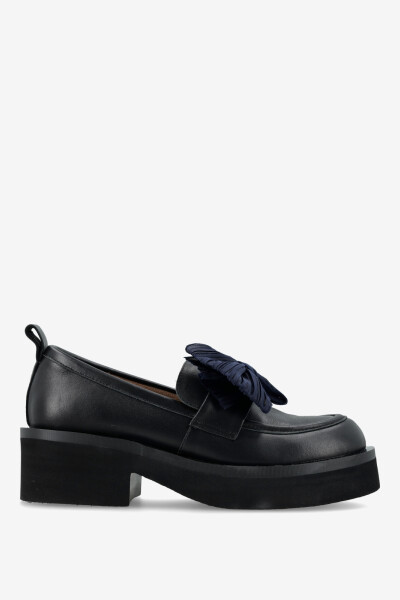 MOCASIN BOW LADY LOAFER Negro