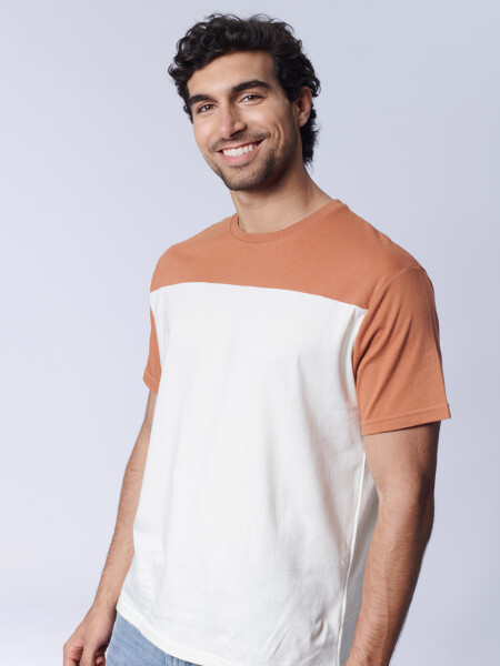 Remera Bloque Cruda