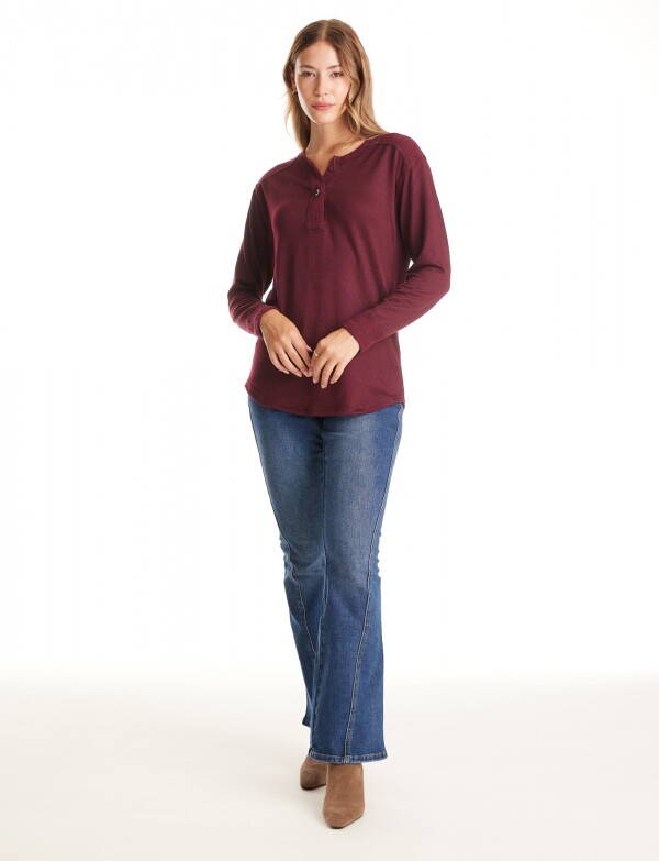 Buzo Escote Henley BORDEAUX
