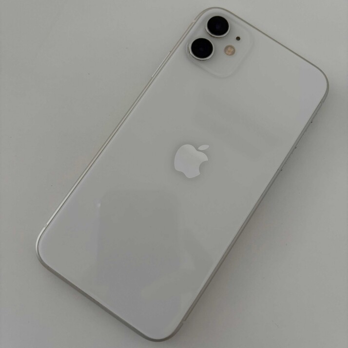 iPhone 11 64GB - White iPhone 11 64GB - White
