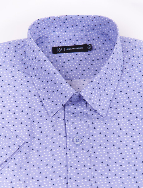 Camisa m/c estampada celeste