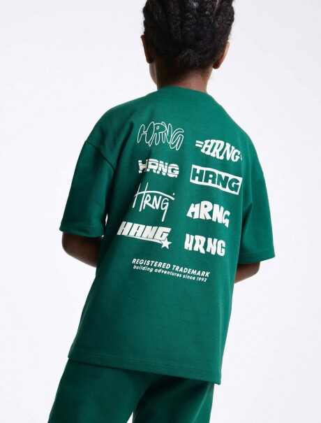 CAMISETA INFANTIL CON ESTAMPA VERDE