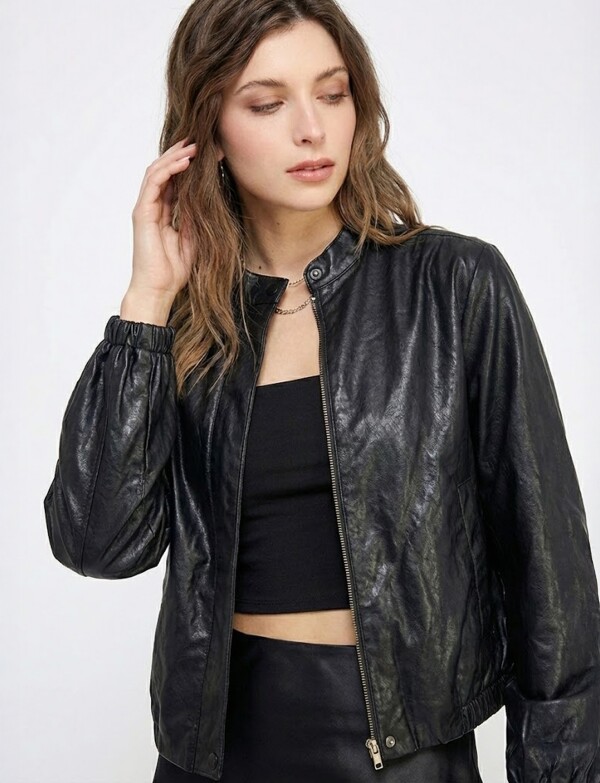 Camperita Bomber NEGRO