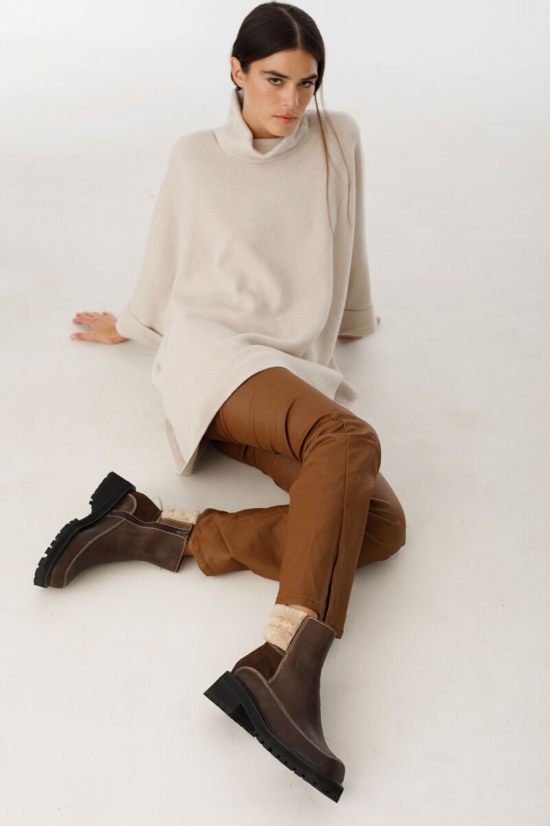 Bota Corderoy Chocolate