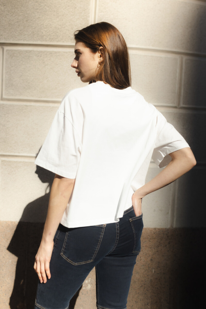 Remera Tag Crudo