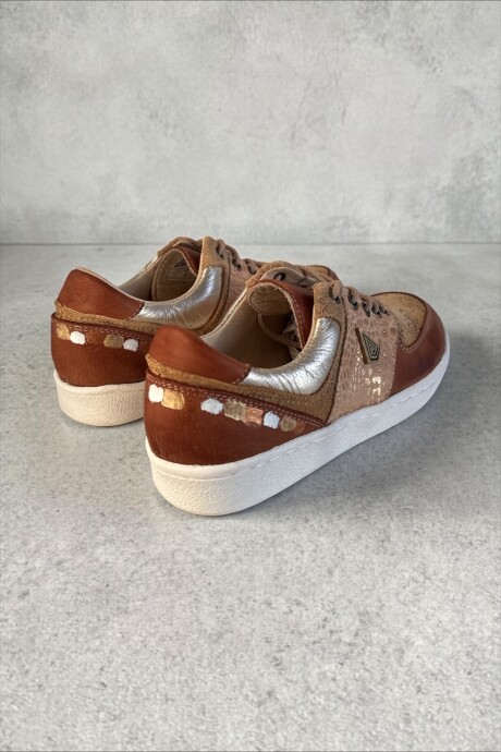 Sneakers Dakota Combinado Marrones Con Arte Sneakers Dakota Combinado Marrones Con Arte