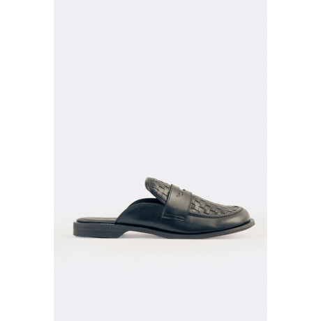 Flat Treno Black