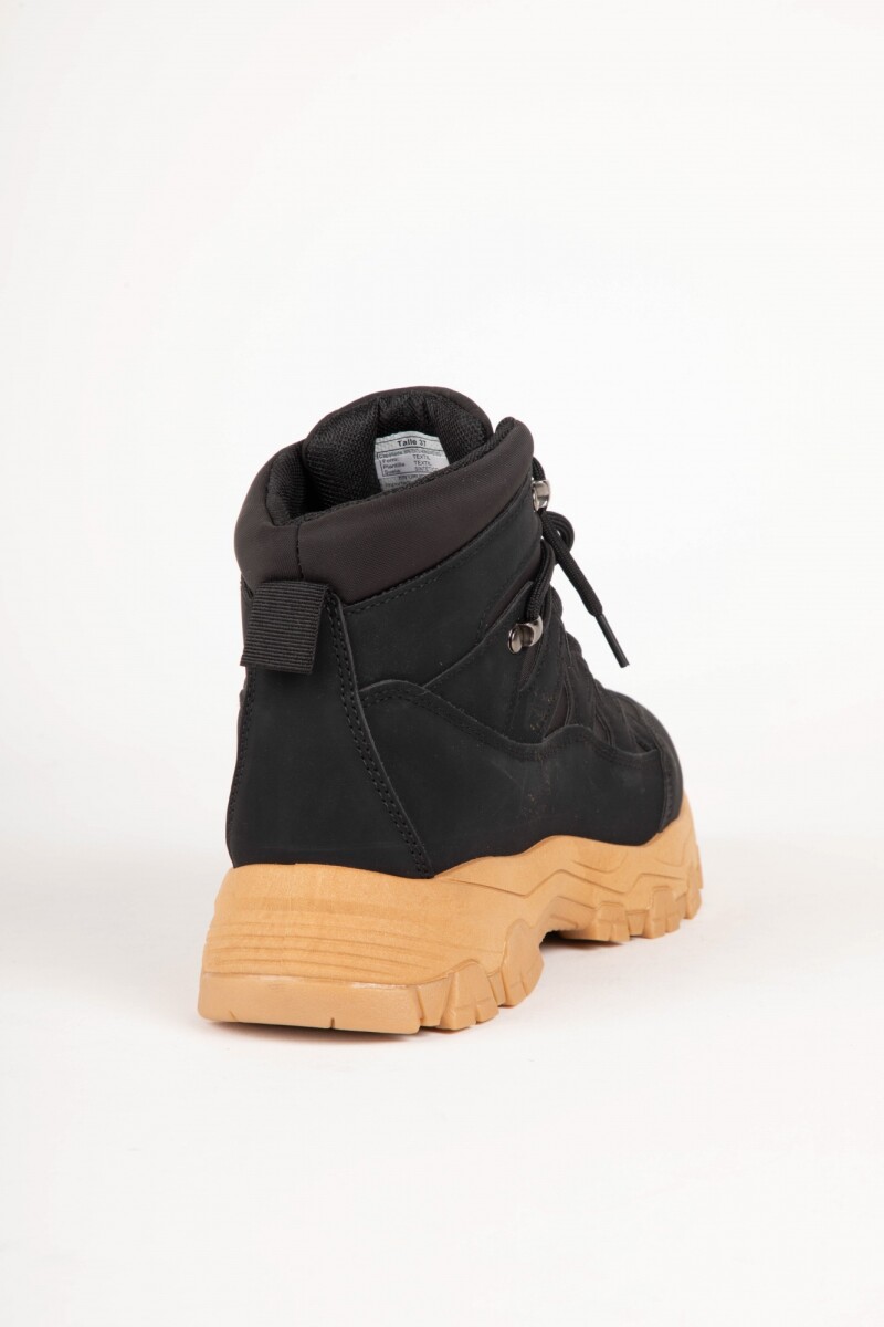 ZAPATILLA TECH Negro
