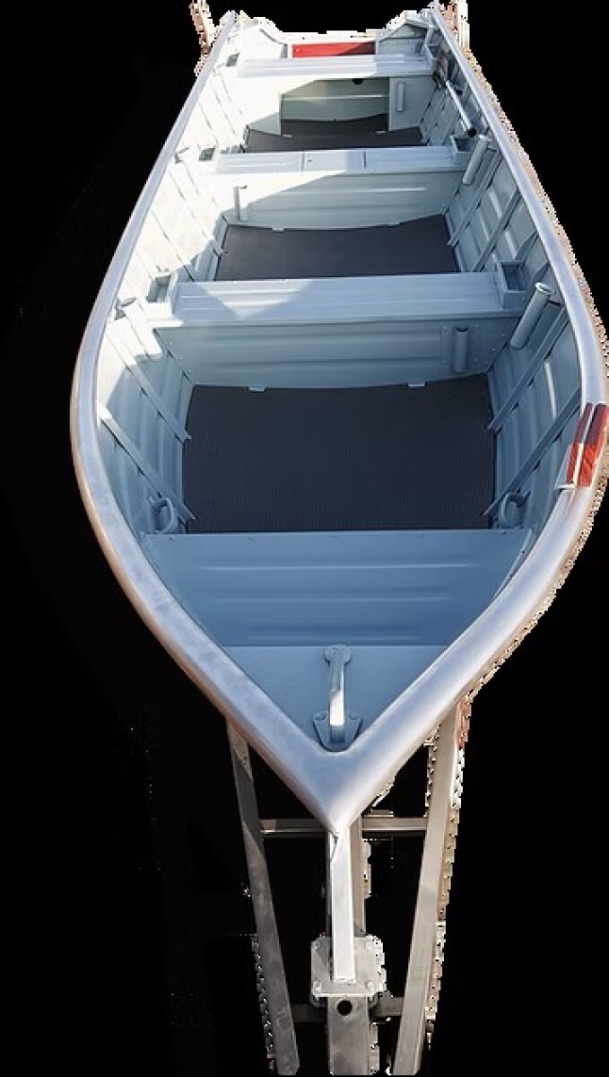 BOTE UAI TARPON 5,85 CON CONSOLA 