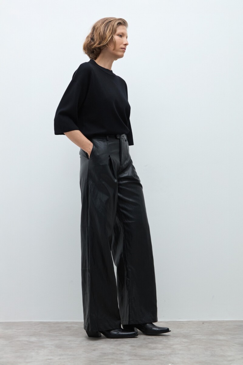 Pantalón eco cuero negro