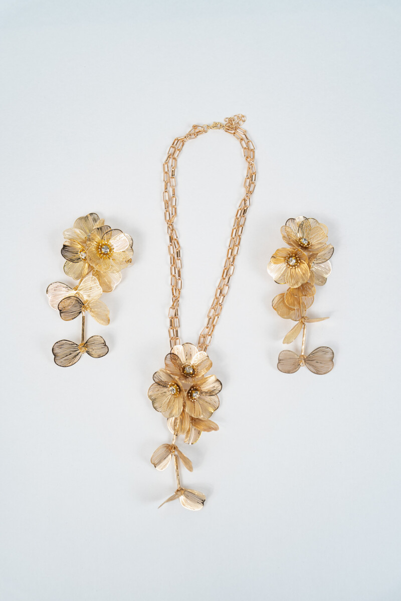 Collar Carol - Dorado 