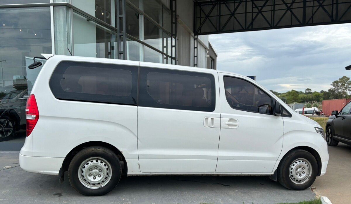 Hyundai H1 12Plz Minibus Nafta - 2019 Hyundai H1 12Plz Minibus Nafta - 2019