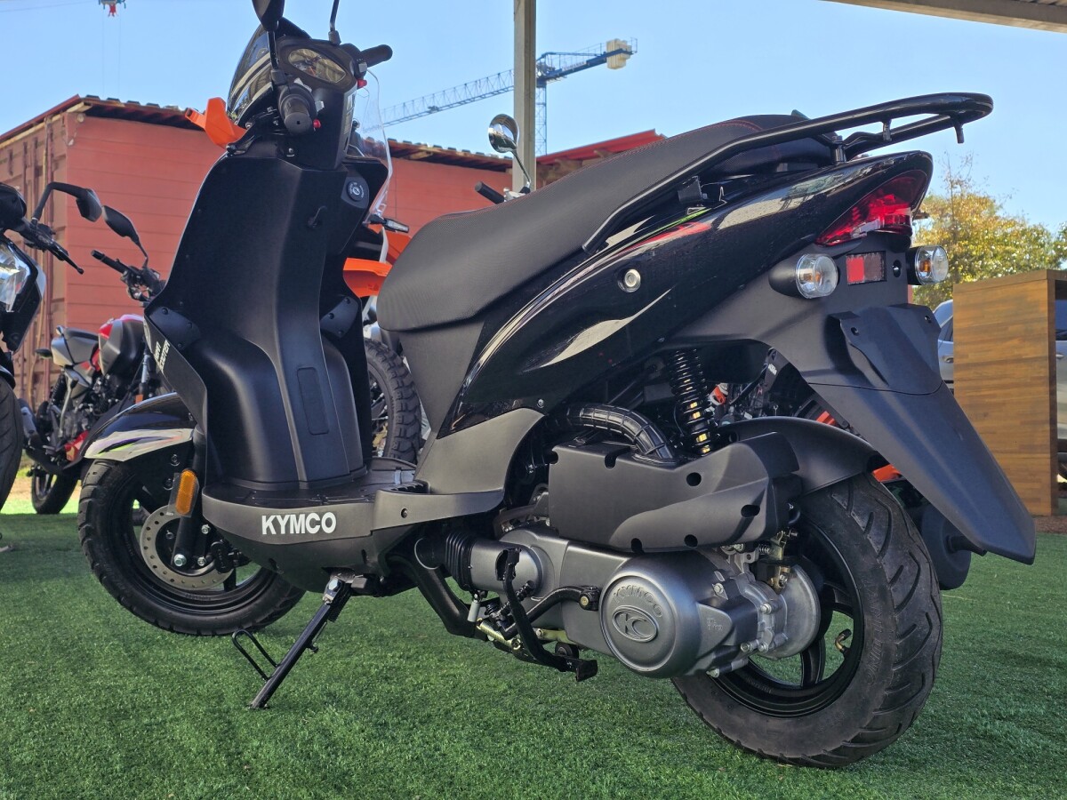 Kymco Twist 125cc. 2026 0KM | Permuta / Financia Kymco Twist 125cc. 2026 0KM | Permuta / Financia