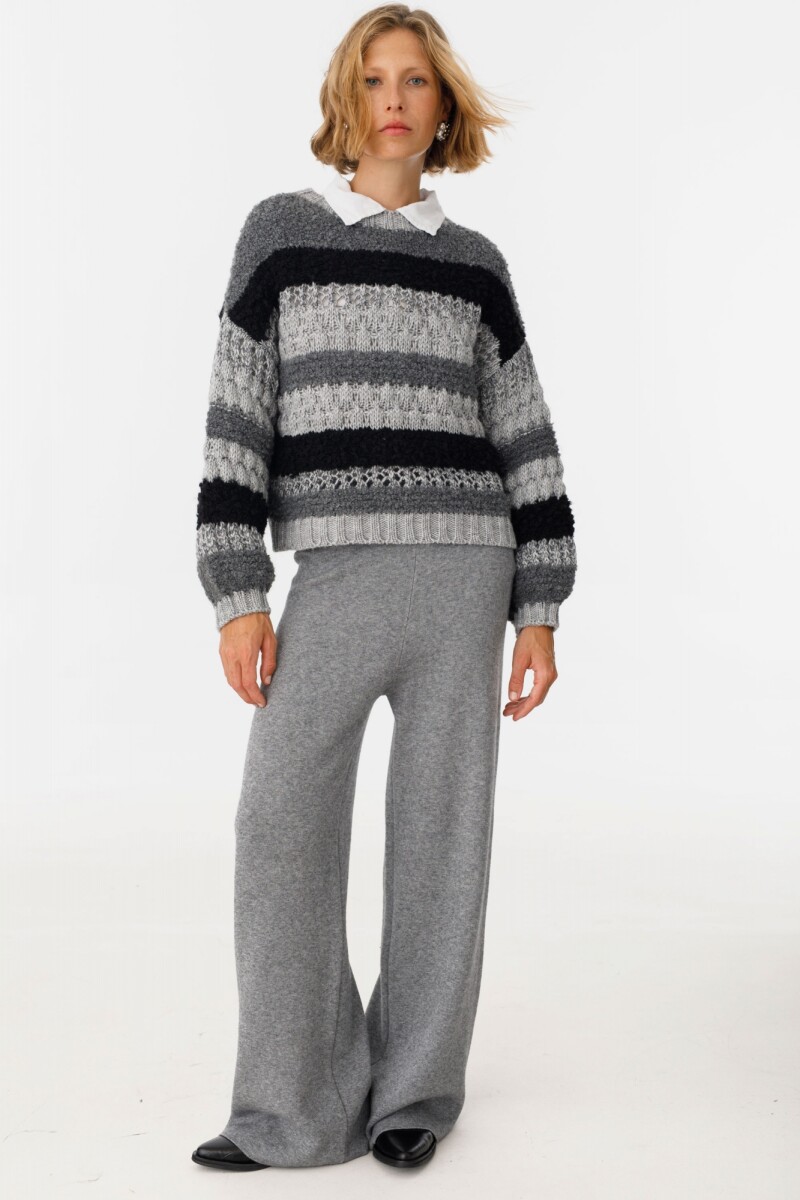 Sweater Hungria Gris/Negro