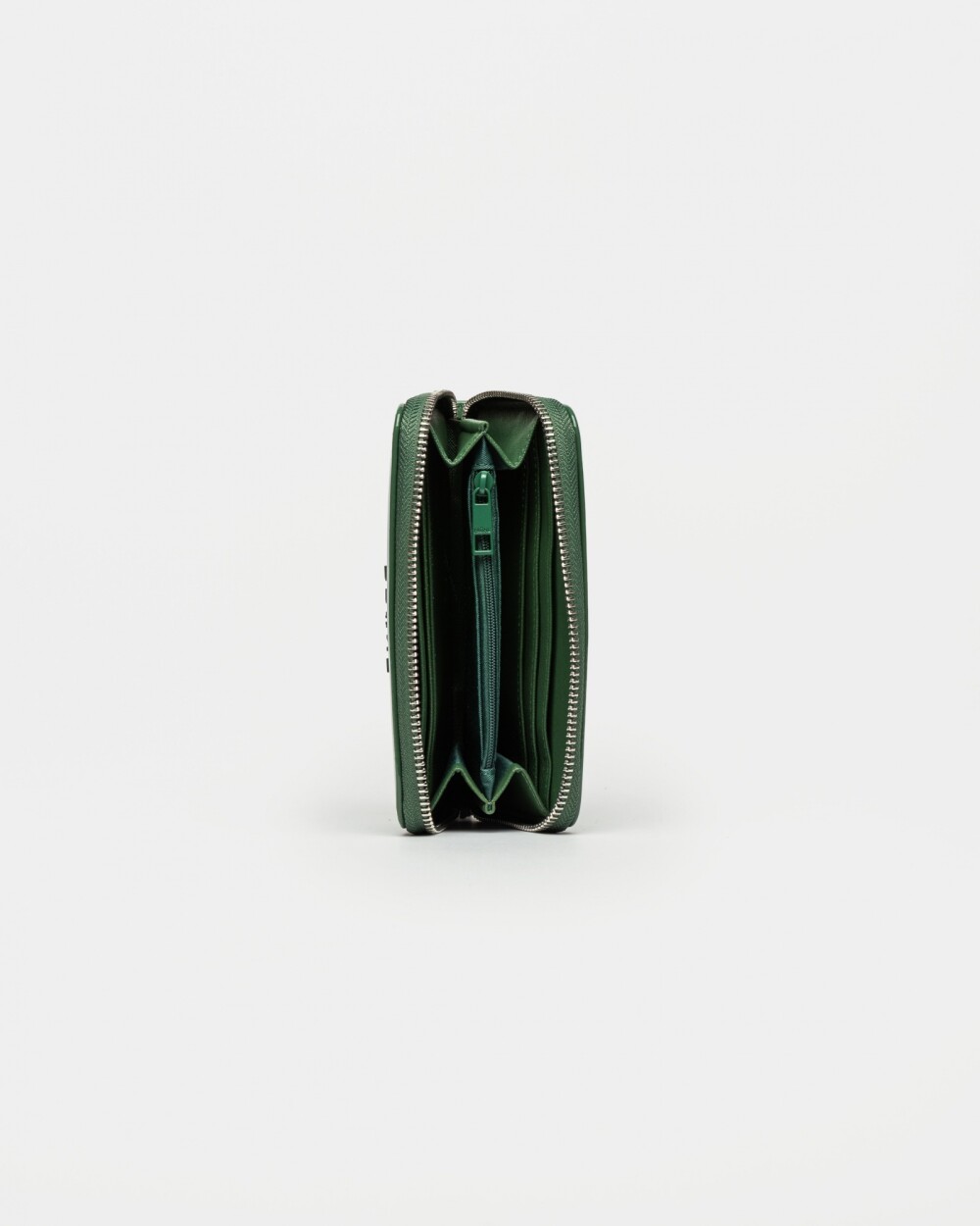 Billetera New Glam En Efecto Cuero Charol Verde