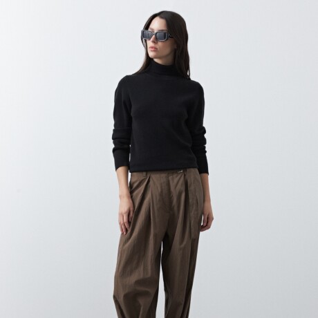 POLERA CAPANTI Negro