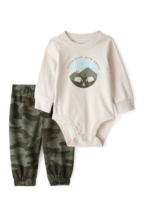 Set dos piezas de algodón, pantalón y body, diseño camping Set dos piezas de algodón, pantalón y body, diseño camping