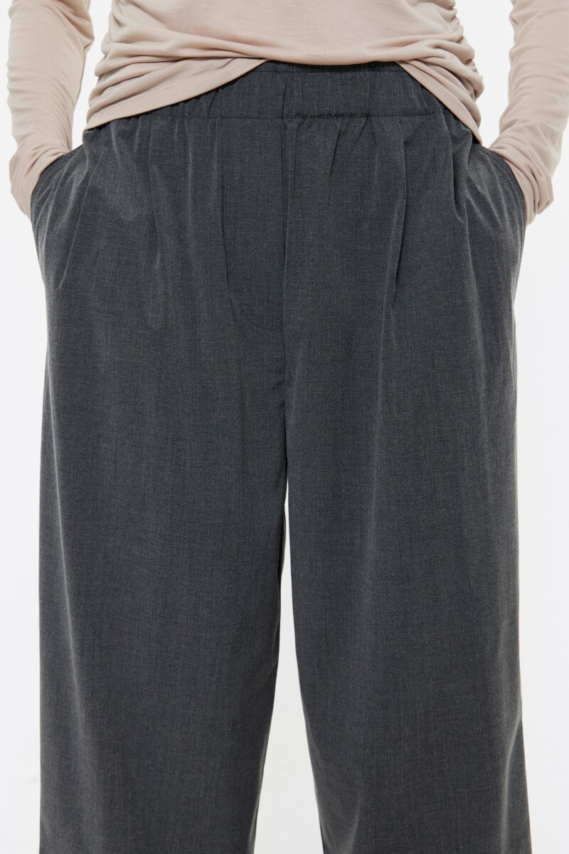 PANTALÓN Gris