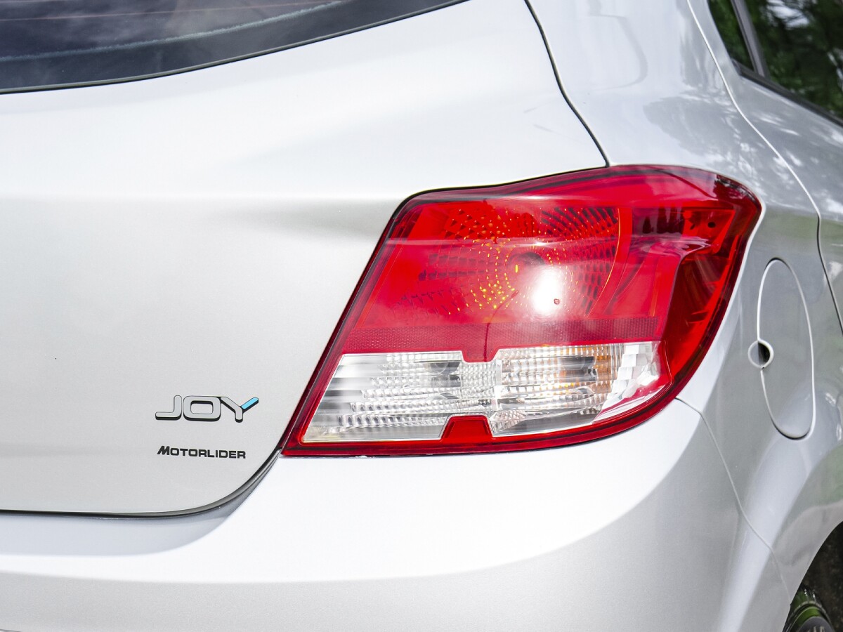 Chevrolet Joy 1.0 Extra Full | Permuta / Financia Chevrolet Joy 1.0 Extra Full | Permuta / Financia