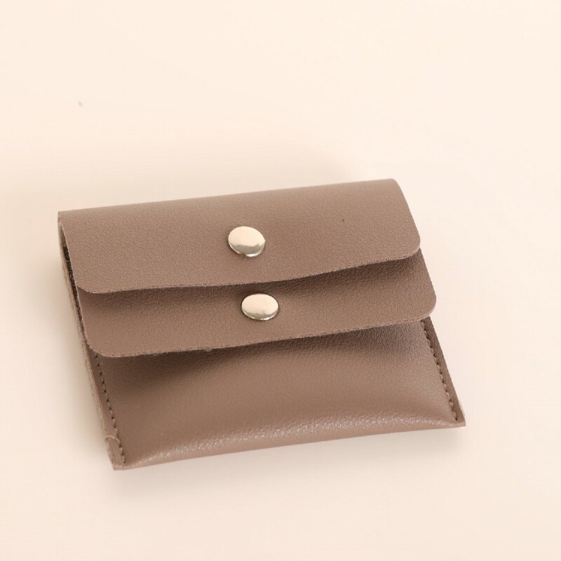 BOLSA PARA JOYAS CON TAPA ARRIBA (GRIS) BOLSA PARA JOYAS CON TAPA ARRIBA (GRIS)